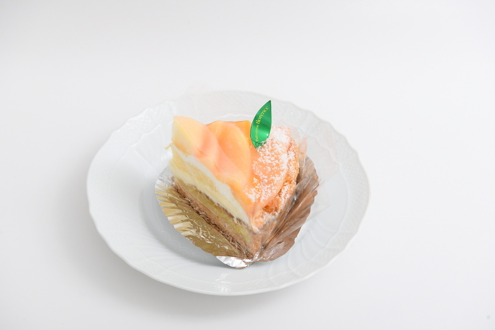 どっさり桃タルト